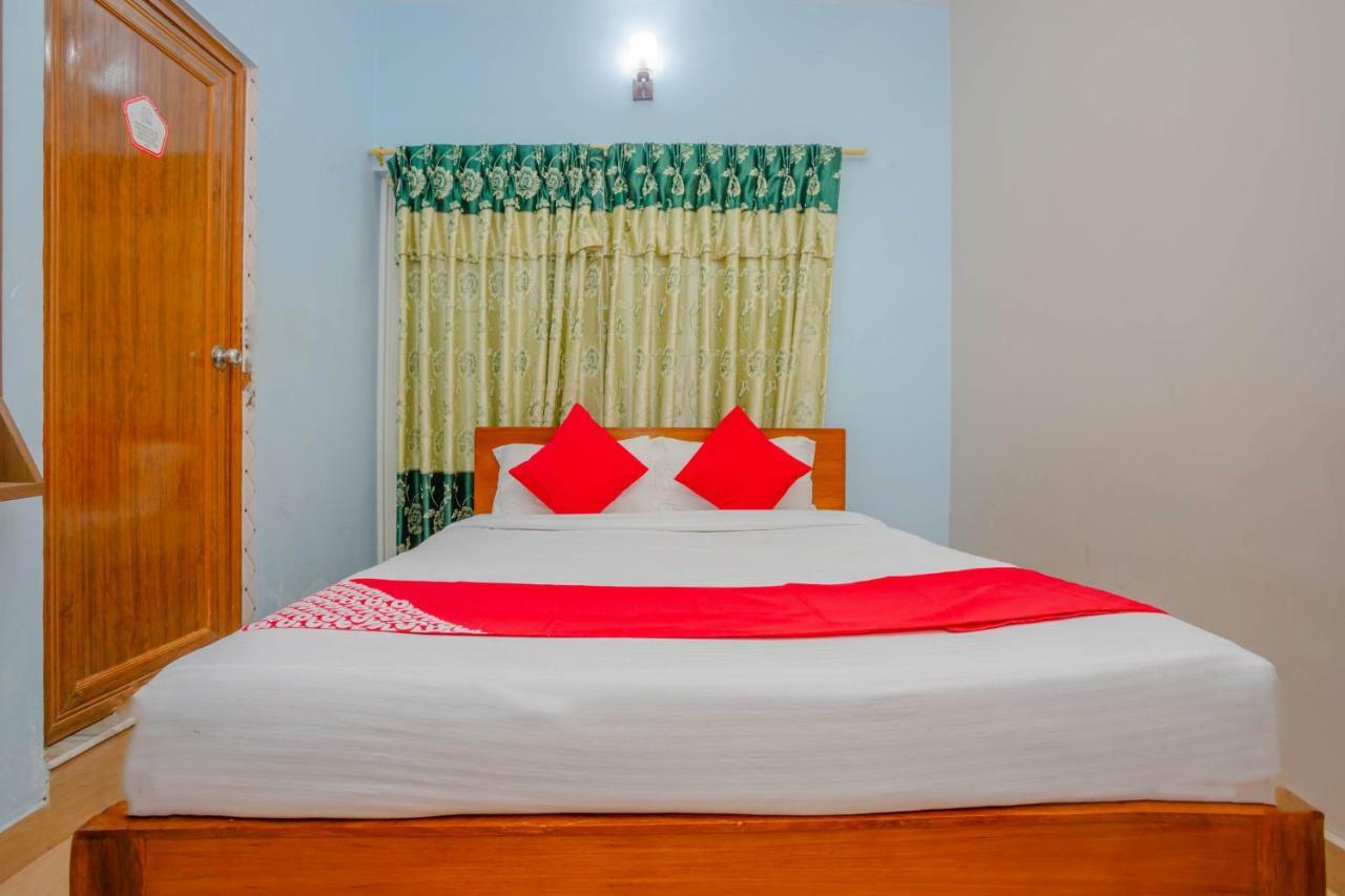 Oyo 575 Api Suites Pokhara Exterior photo